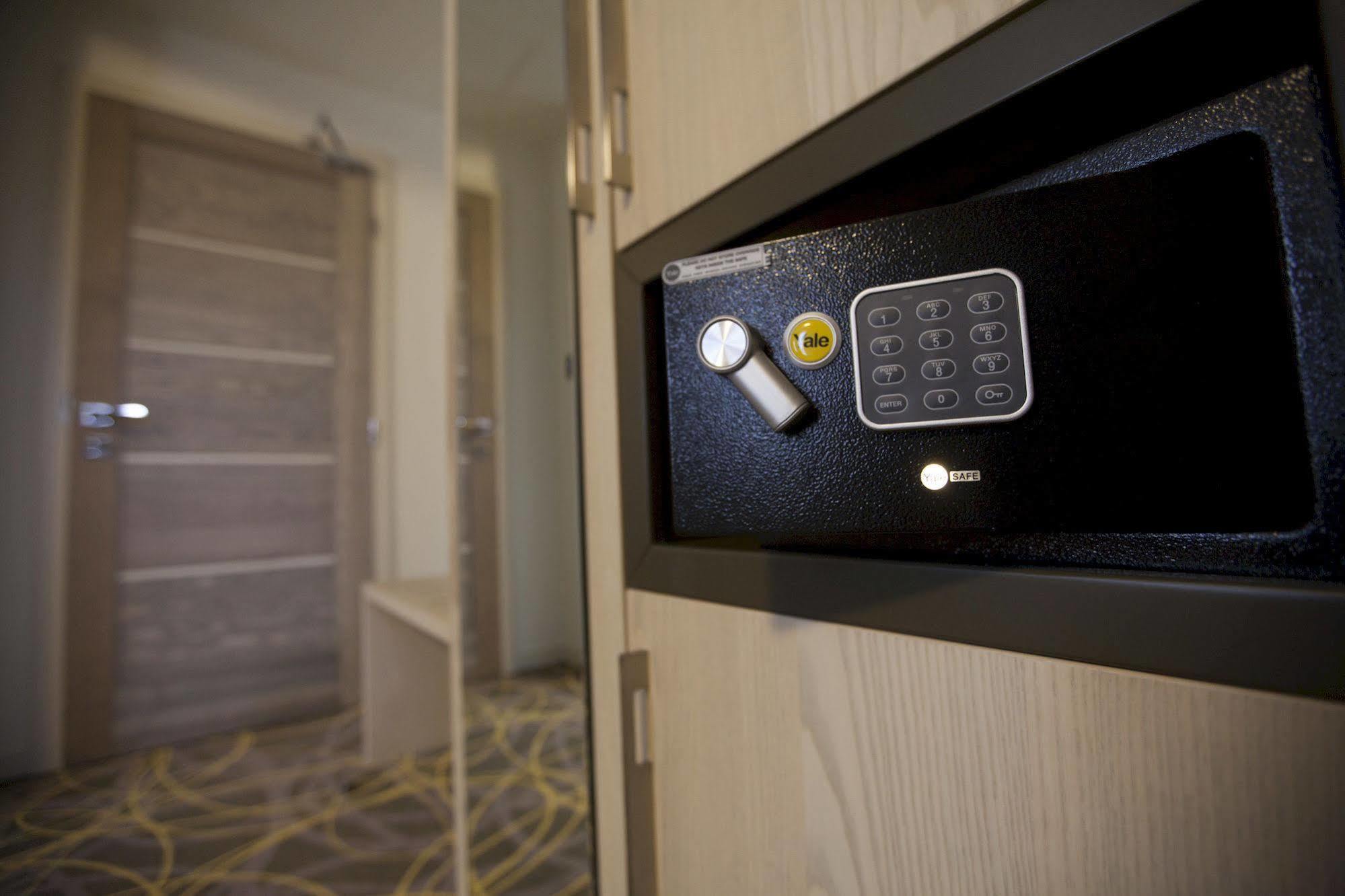 Exclusive Hotel & More ซีบิว ภายนอก รูปภาพ